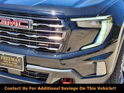 2025 GMC Acadia AT4