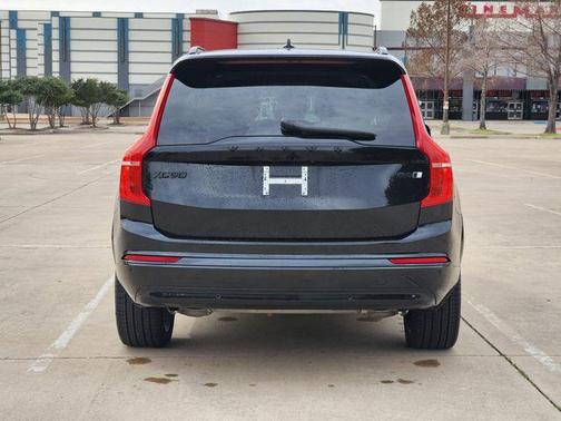 2023 Volvo XC90 B6 Ultimate 7-Seater