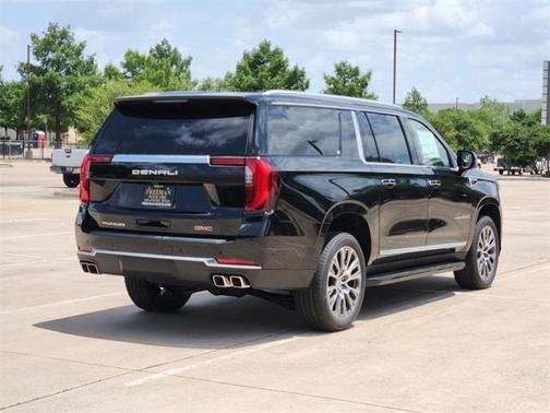 2025 GMC Yukon XL Denali