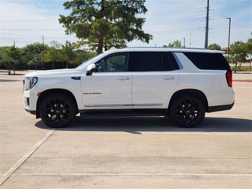 2022 GMC Yukon SLT