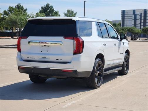 2022 GMC Yukon SLT