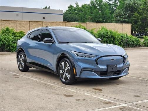 2023 Ford Mustang Mach-E Premium