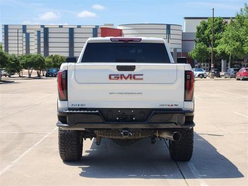 2024 GMC Sierra 2500 AT4X