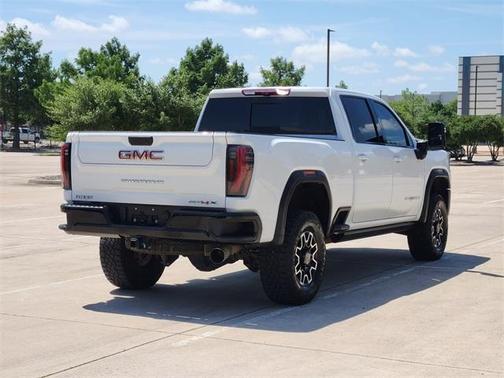 2024 GMC Sierra 2500 AT4X