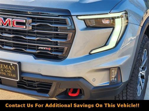 2025 GMC Acadia AT4