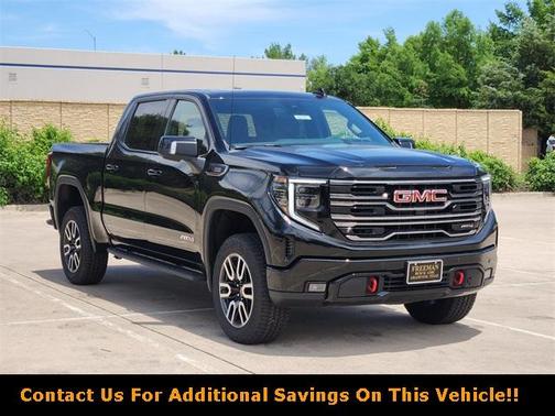 2025 GMC Sierra 1500 AT4