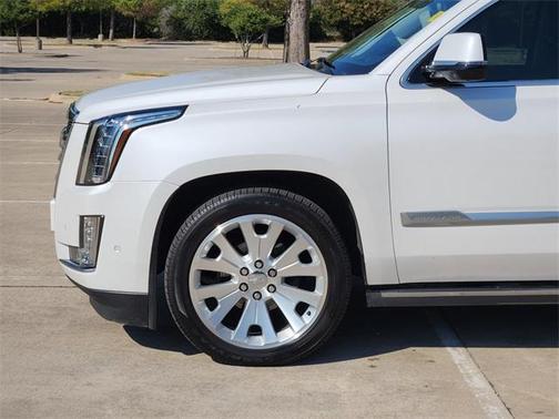2019 Cadillac Escalade ESV Premium Luxury