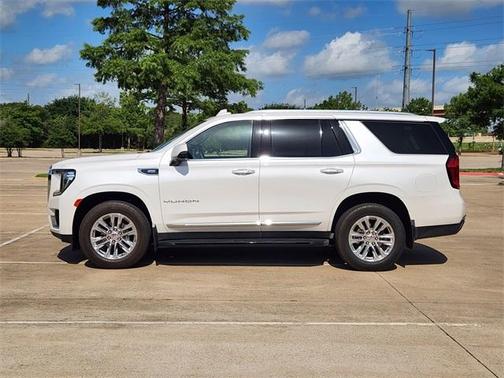 2022 GMC Yukon SLT