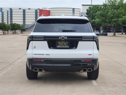 2024 Chevrolet Traverse RS