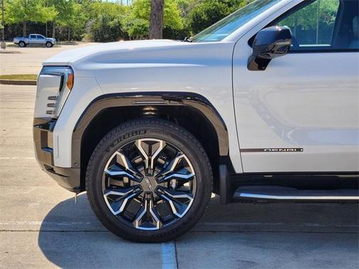 2025 GMC Sierra EV Denali