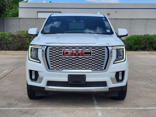 Summit White 2022 GMC Yukon Denali