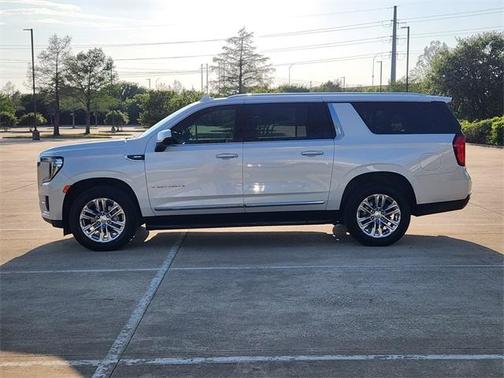 2021 GMC Yukon XL SLT