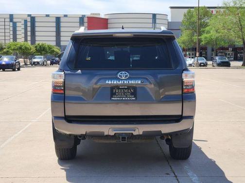 Magnetic Gray Metallic 2014 Toyota 4Runner SR5