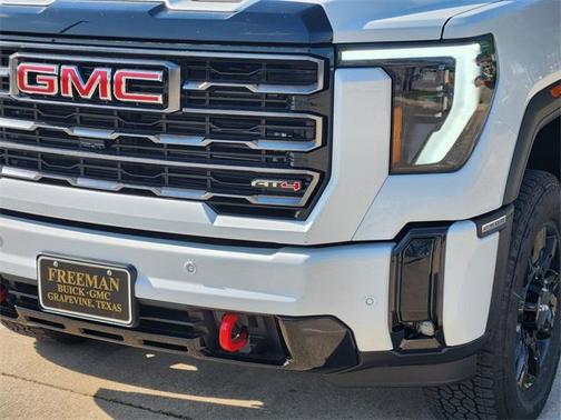2025 GMC Sierra 2500 AT4