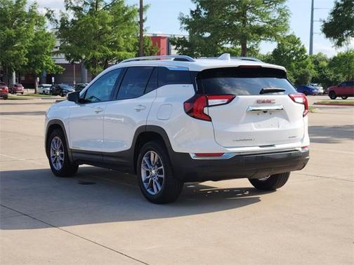 2022 GMC Terrain SLT
