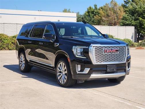 2022 GMC Yukon XL Denali