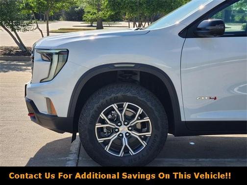 2025 GMC Acadia AT4