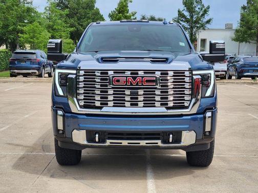 Metallic 2024 GMC Sierra 2500 Denali