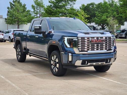 Metallic 2024 GMC Sierra 2500 Denali