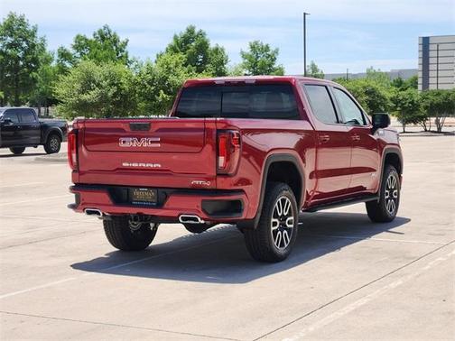 2025 GMC Sierra 1500 AT4