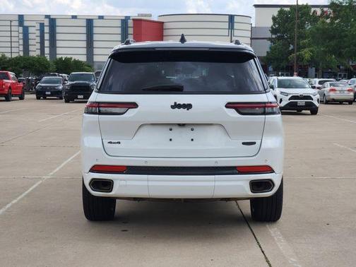 Bright White Clearcoat 2025 Jeep Grand Cherokee L Summit