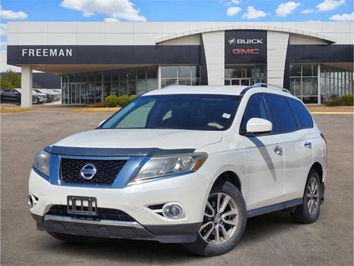2015 Nissan Pathfinder SV