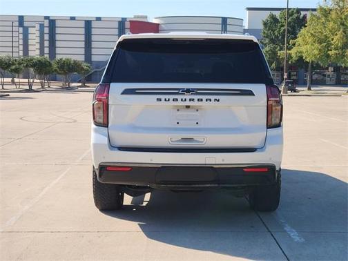 2022 Chevrolet Suburban Z71