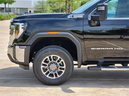 2025 GMC Sierra 2500 SLE