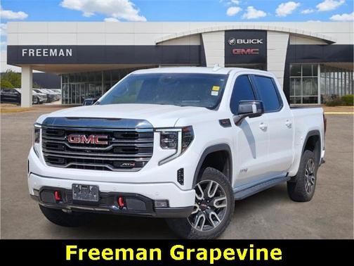 2022 GMC Sierra 1500 AT4