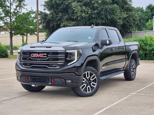 Onyx Black 2024 GMC Sierra 1500 AT4