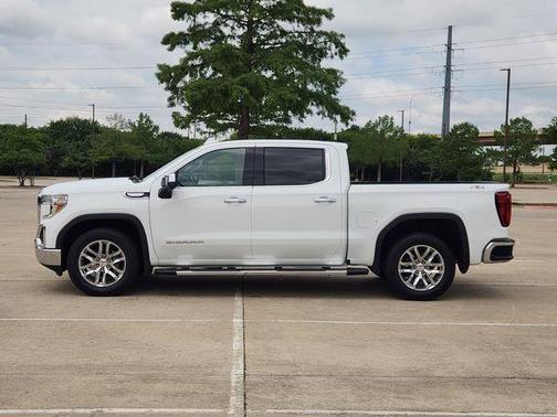 Summit White 2022 GMC Sierra 1500 Limited SLT