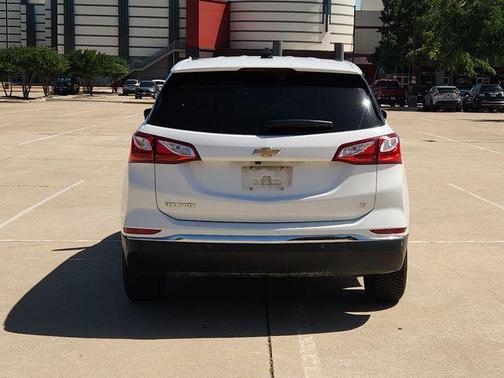 Summit White 2018 Chevrolet Equinox 1LT
