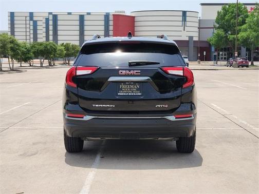 2022 GMC Terrain AT4
