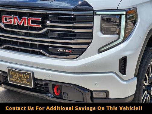2025 GMC Sierra 1500 AT4