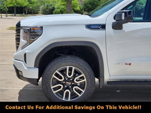 2025 GMC Sierra 1500 AT4