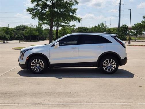 2022 Cadillac XT4 Sport