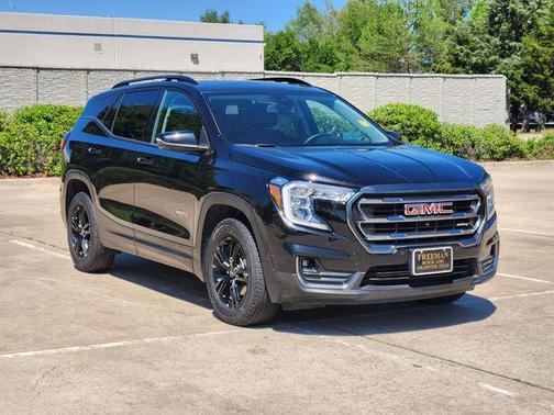 2023 GMC Terrain AT4