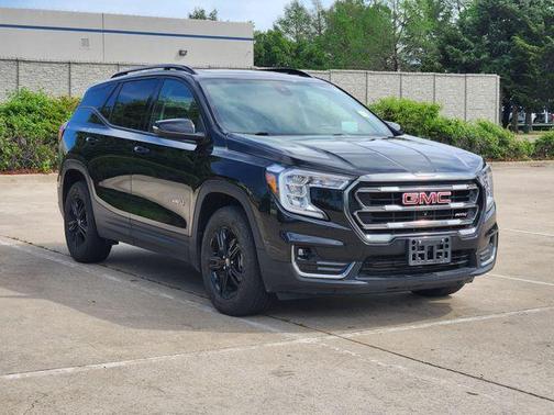 2023 GMC Terrain AT4