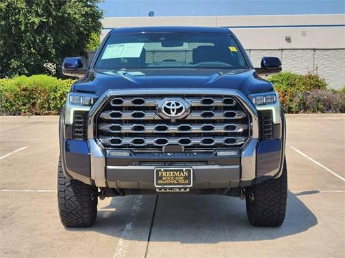 2023 Toyota Tundra Platinum
