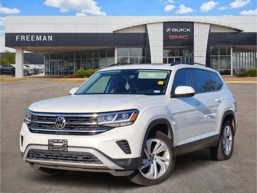 Oryx White Pearl Effect 2021 Volkswagen Atlas 3.6 V6 SE w/ Technology