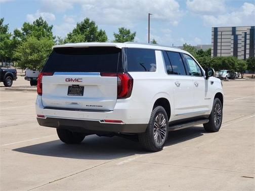 2025 GMC Yukon XL Elevation