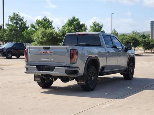 2024 GMC Sierra 2500 AT4