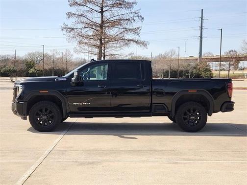 2024 GMC Sierra 2500 AT4