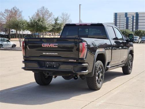 2024 GMC Sierra 2500 AT4