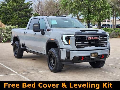 2025 GMC Sierra 2500 AT4