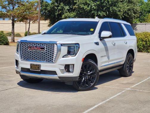 White Frost Tri-Coat 2024 GMC Yukon Denali