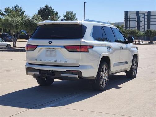 2023 Toyota Sequoia Capstone