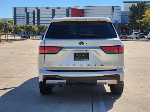 2023 Toyota Sequoia Capstone