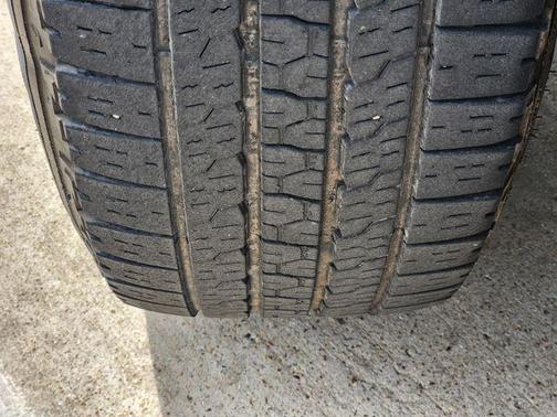 Summit White 2021 GMC Sierra 1500 SLT