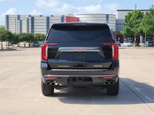 2022 GMC Yukon AT4
